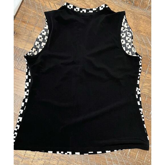 Worthington Petite sleeveless v-neck pleated blouse - Picture 4 of 6